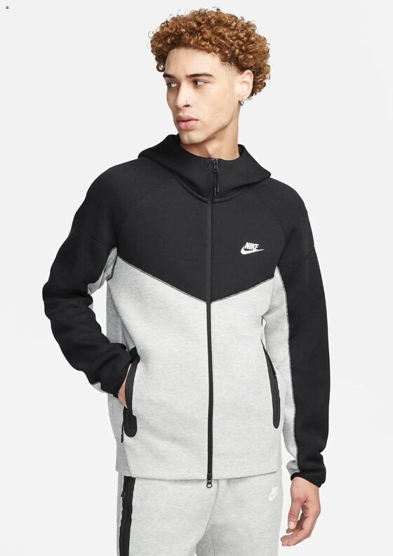 Nike Store in Townsville, 330 Ross River Rd: store info and specials